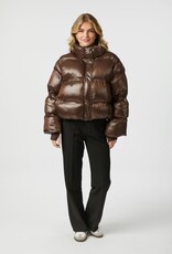 Puffer 'Rhea' - Dark Brown - Neo Noir