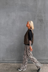 Catwalk Junkie Jeans Zebra 'Loose Fit' - Sand - Catwalk Junkie