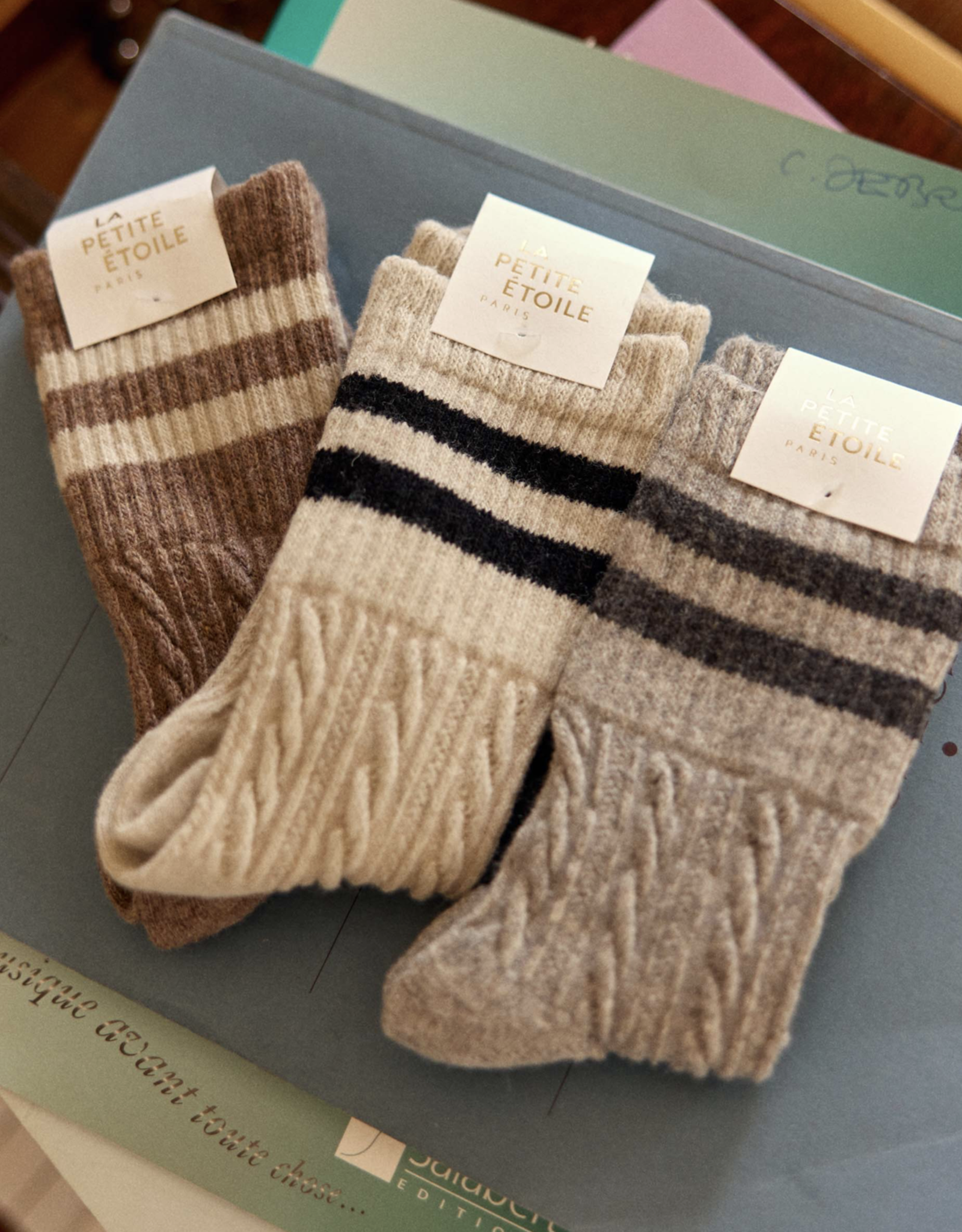 La Petite Etoile Kousjes 'Arlena' - Taupe - La petite Etoile TU