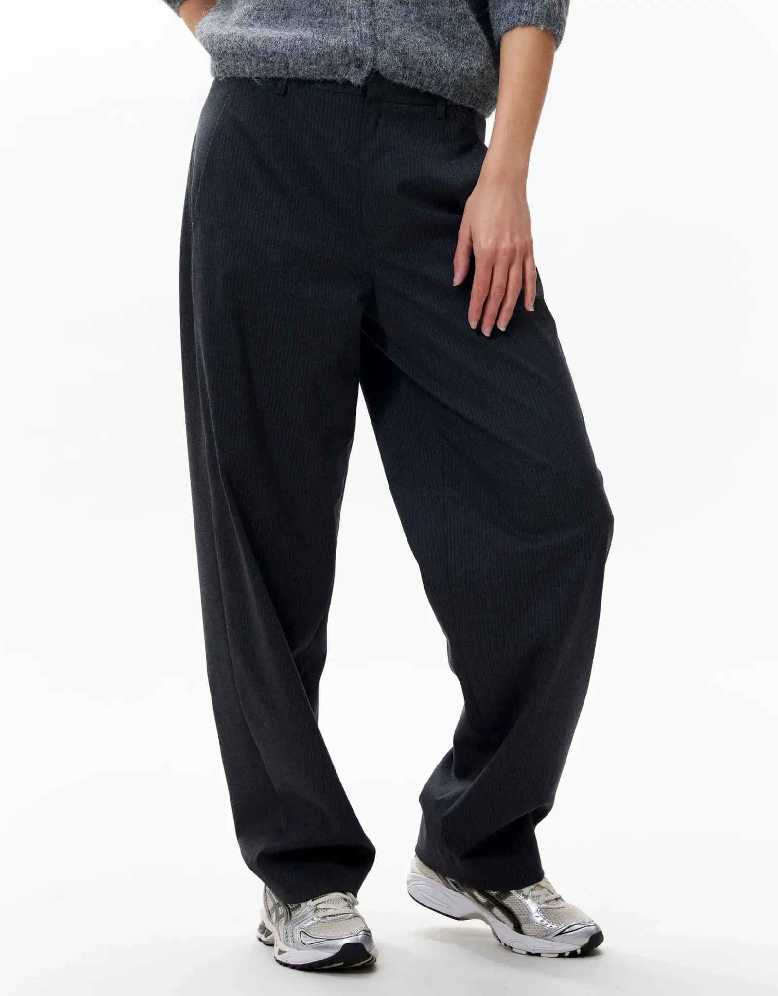 Catwalk Junkie Broek Pin Stripe 'Tapered' - Dark Grey Melange - Catwalk Junkie