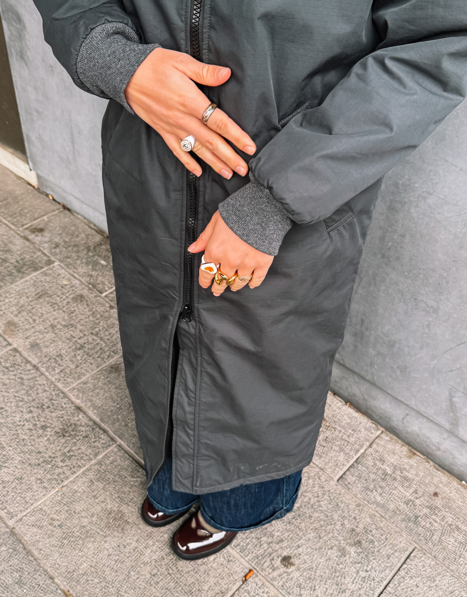 Laure+Max Lange Jas 'Giovanny' - Carbone Sans Print - Laure+Max