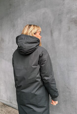 Laure+Max Lange Jas 'Giovanny' - Carbone Sans Print - Laure+Max