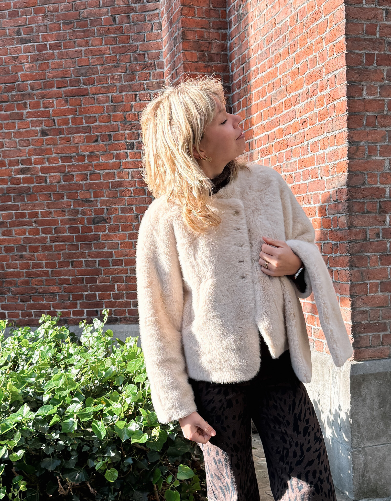 Orfeo - LMK Jas Met Sjaal 'Sissi' - Beige - Orfeo