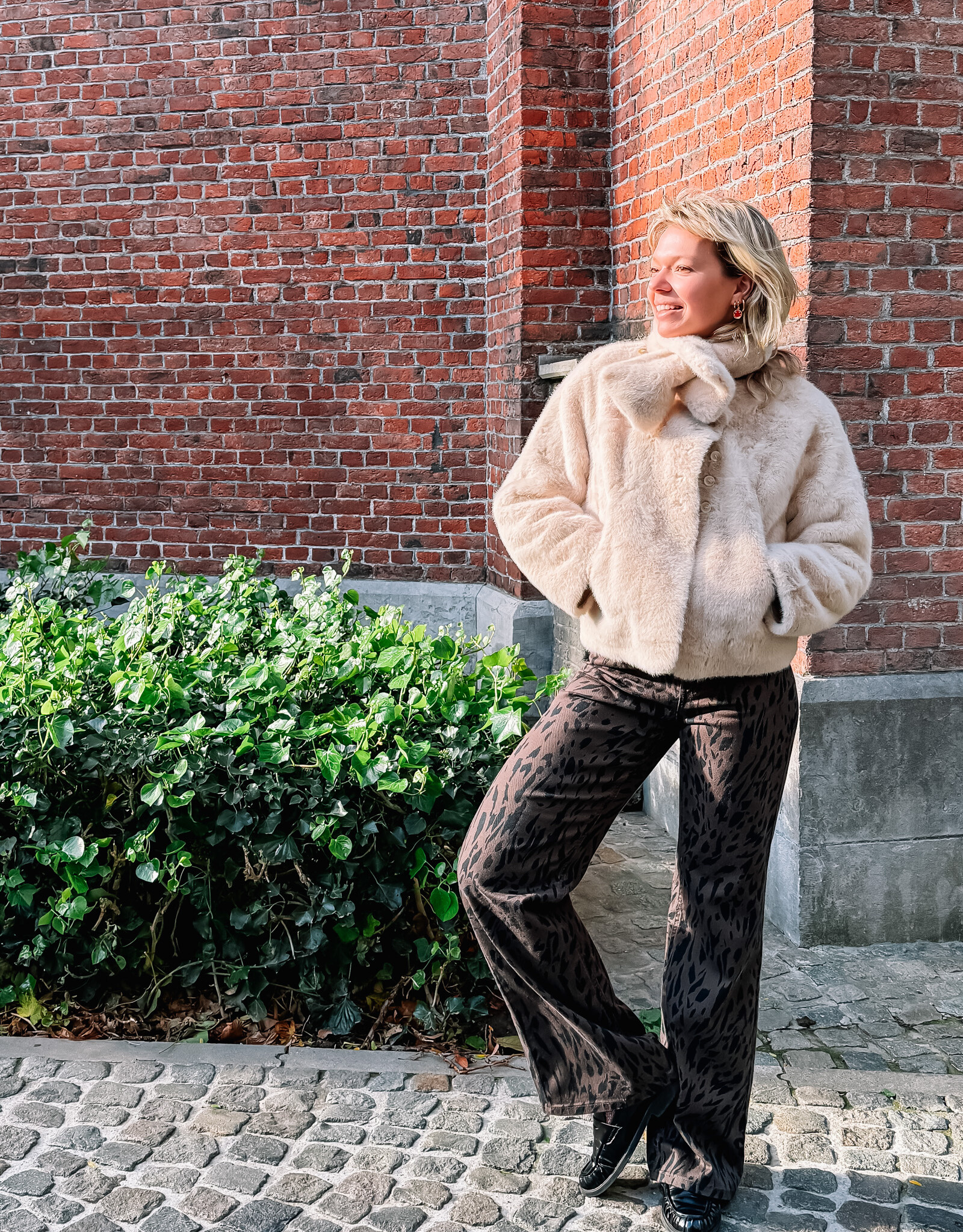 Orfeo - LMK Jas Met Sjaal 'Sissi' - Beige - Orfeo
