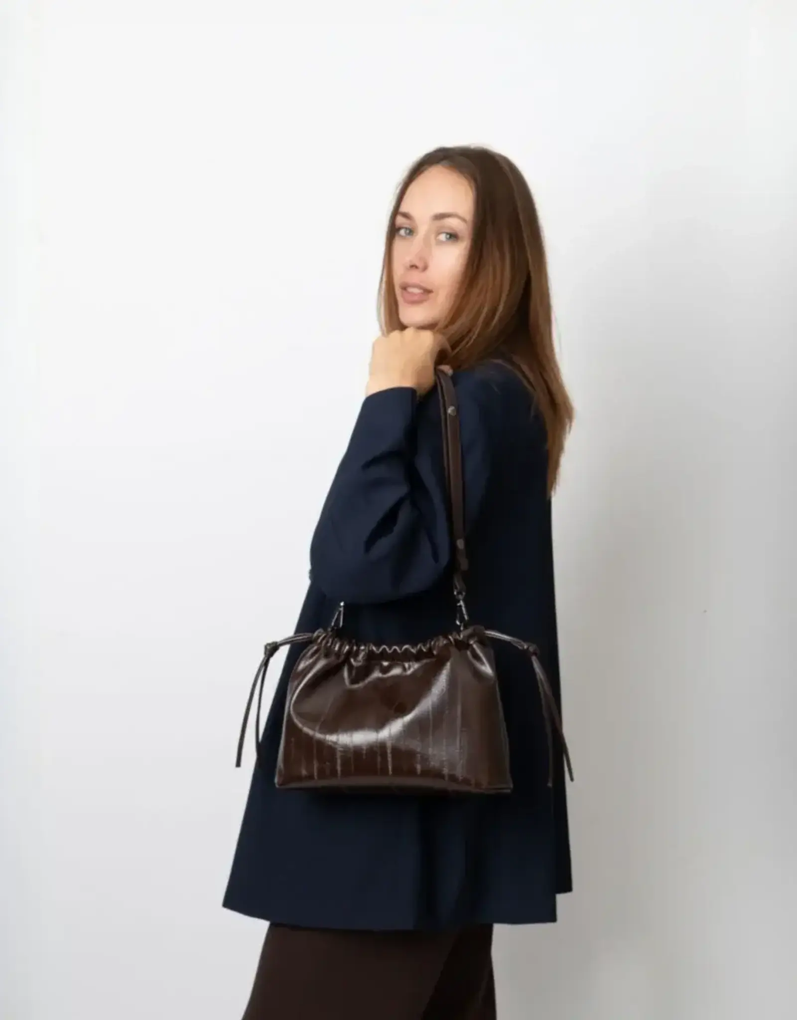 HVISK Handtas 'Arcane Stroke Structure' - Espresso - Hvisk