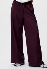 Catwalk Junkie Broek 'Jogger' - Winetasting  - Catwalk Junkie