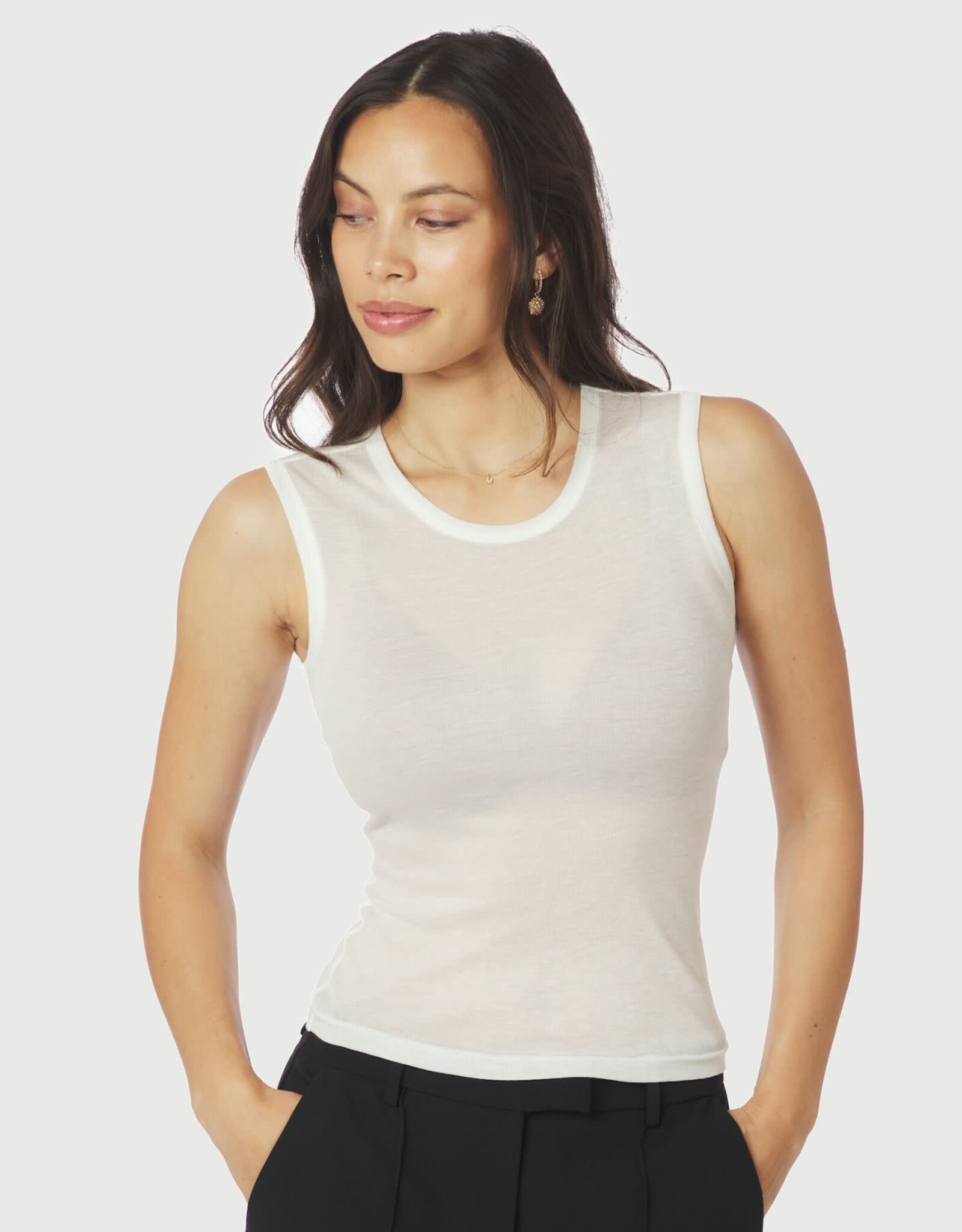 Top Fine Rib 'Nimbi' - White - Neo Noir