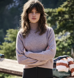 Laure+Max Pull 'Misha' - Taupe - Laure+Max