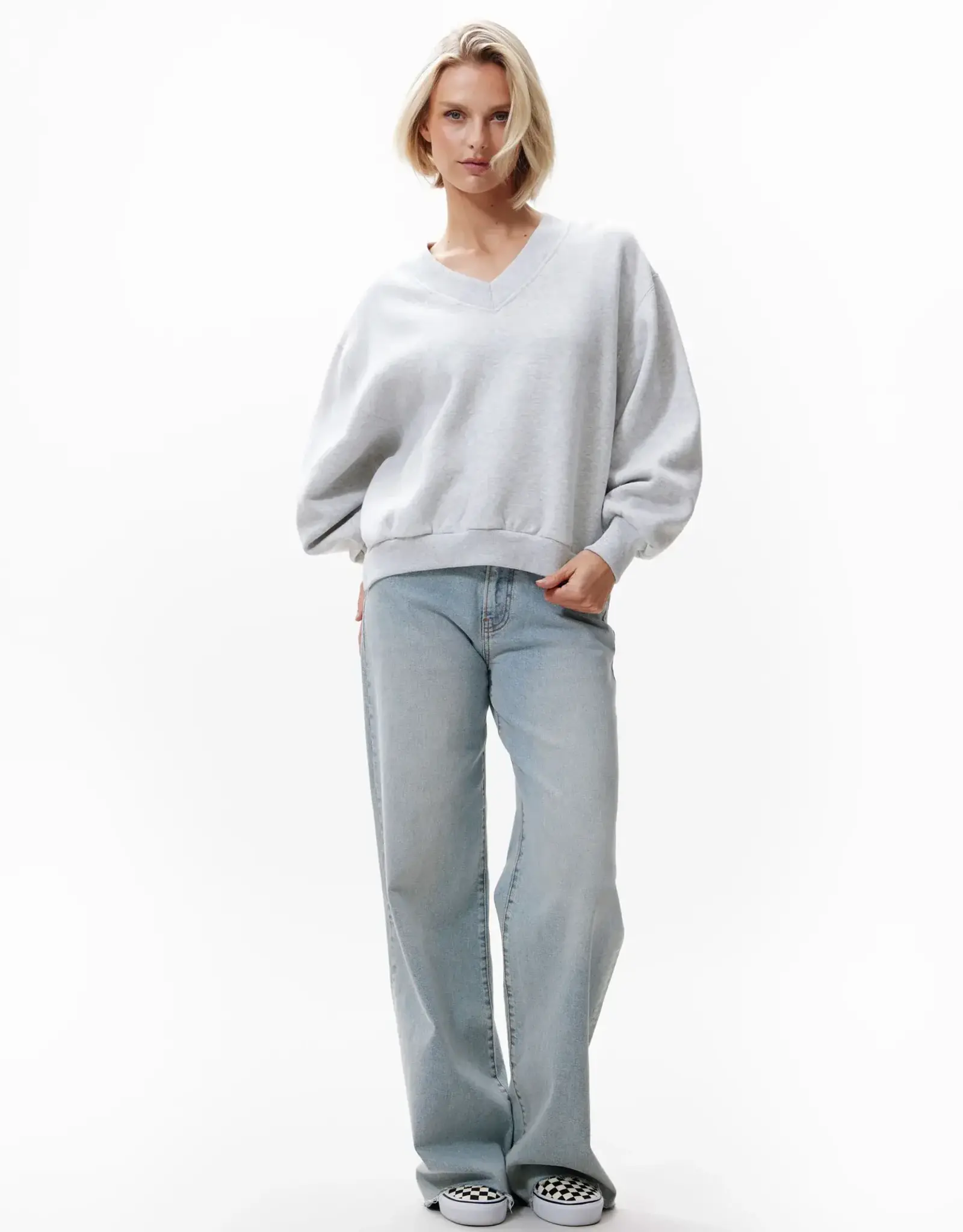Catwalk Junkie Sweater 'V-Neck - Grey Melange - Catwalk Junkie