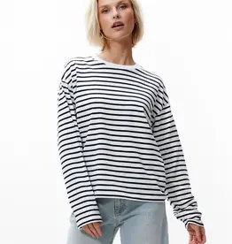 Catwalk Junkie T-Shirt Lange Mouw 'Relaxed Stripe' - Off White - Catwalk Junkie