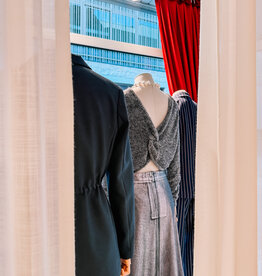 Another Label Pull 'Adea' - Dark Grey - Another Label