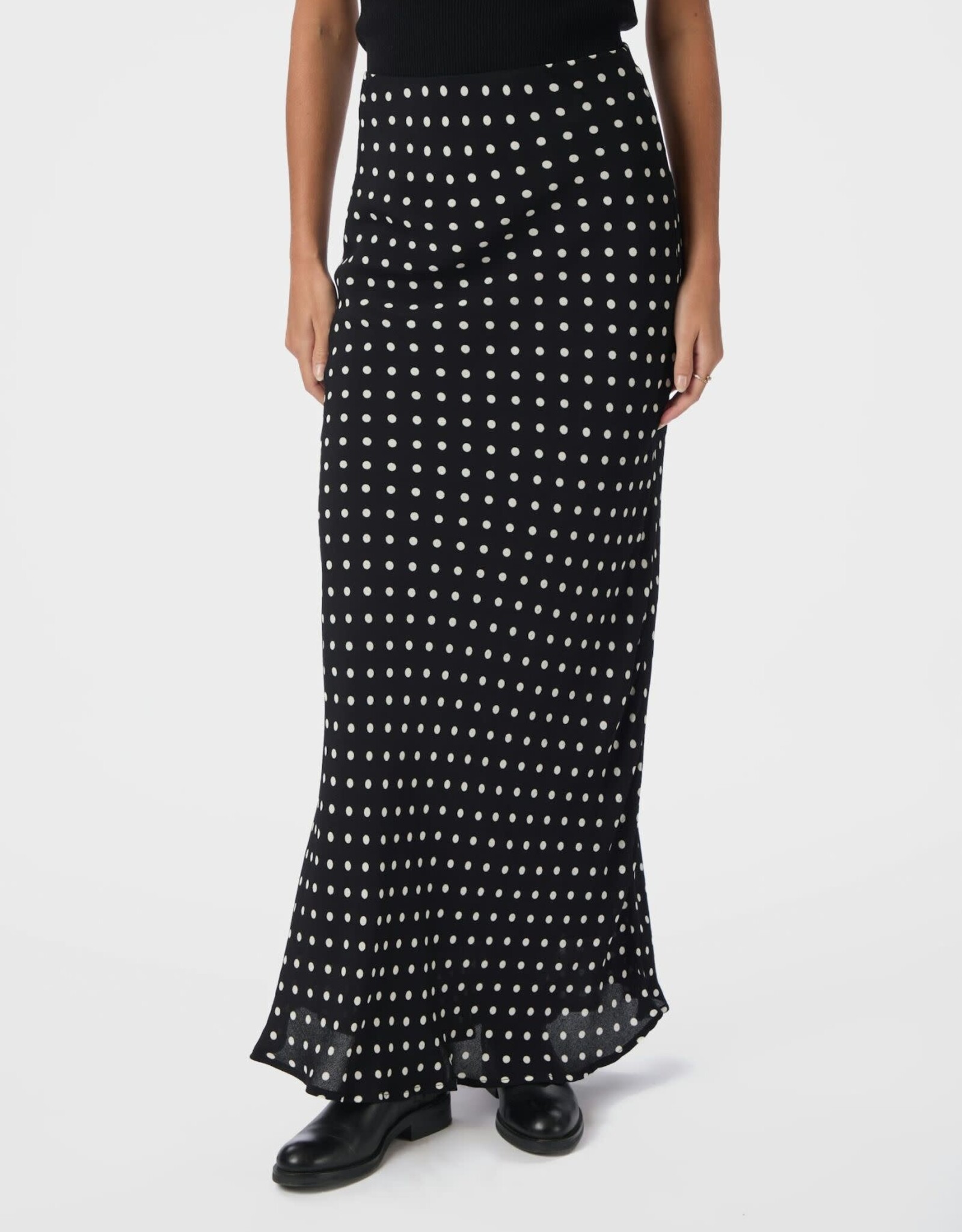 Rok Crepe Dot 'Viso' - Black - Neo Noir