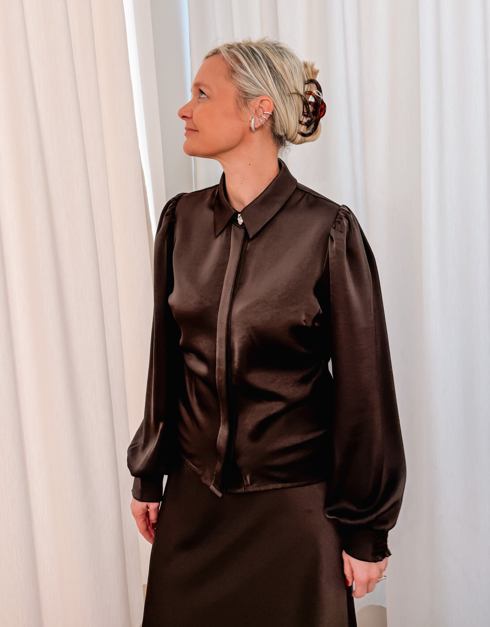 Blouse Heavy Sateen 'Fransala' - Dark Brown - Neo Noir