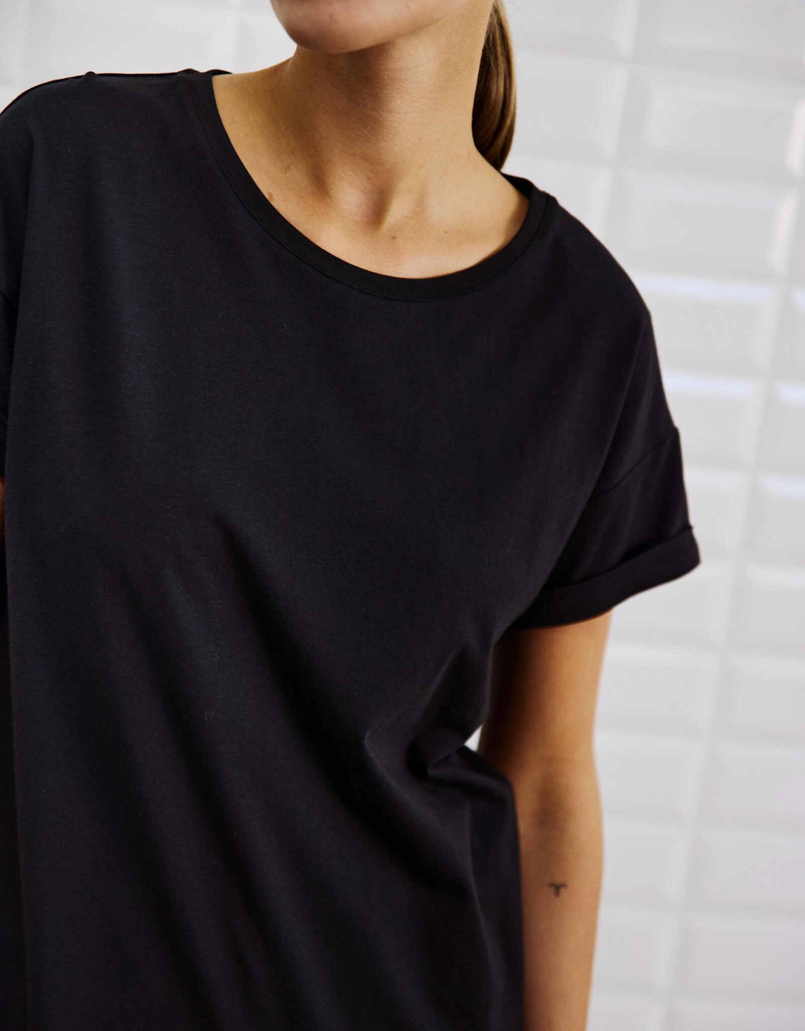 Withblack T-Shirt 'Corri' - Black - Withblack