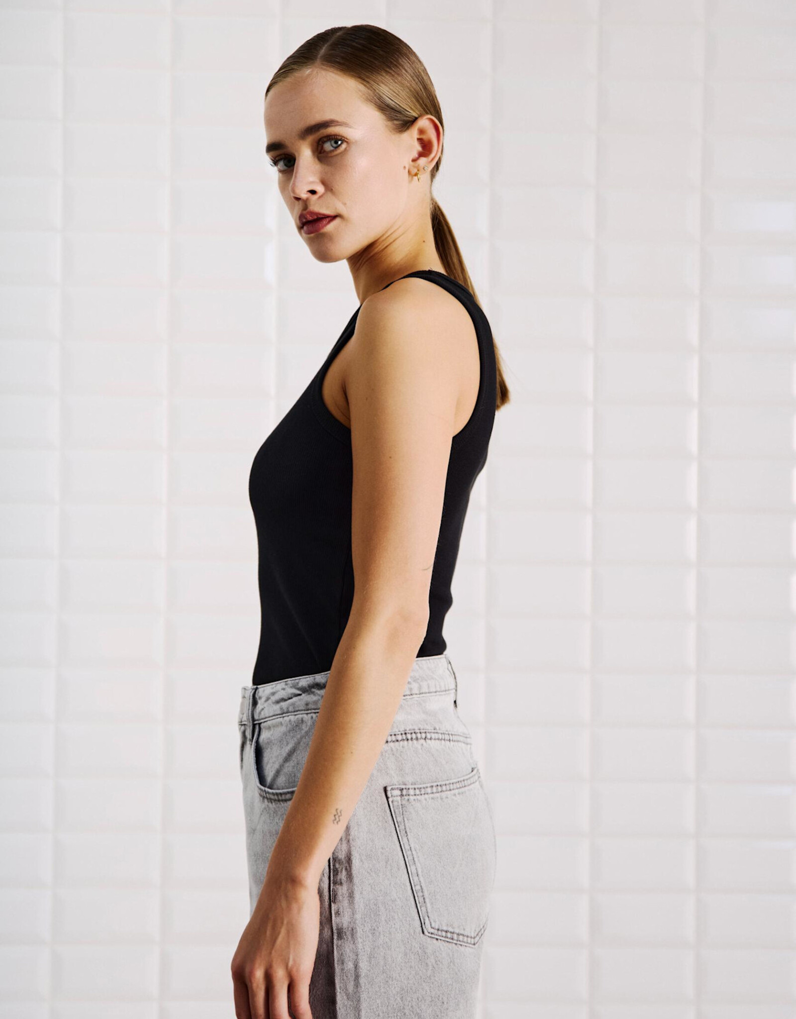 Withblack Tank Top 'Dordi' - Black - Withblack