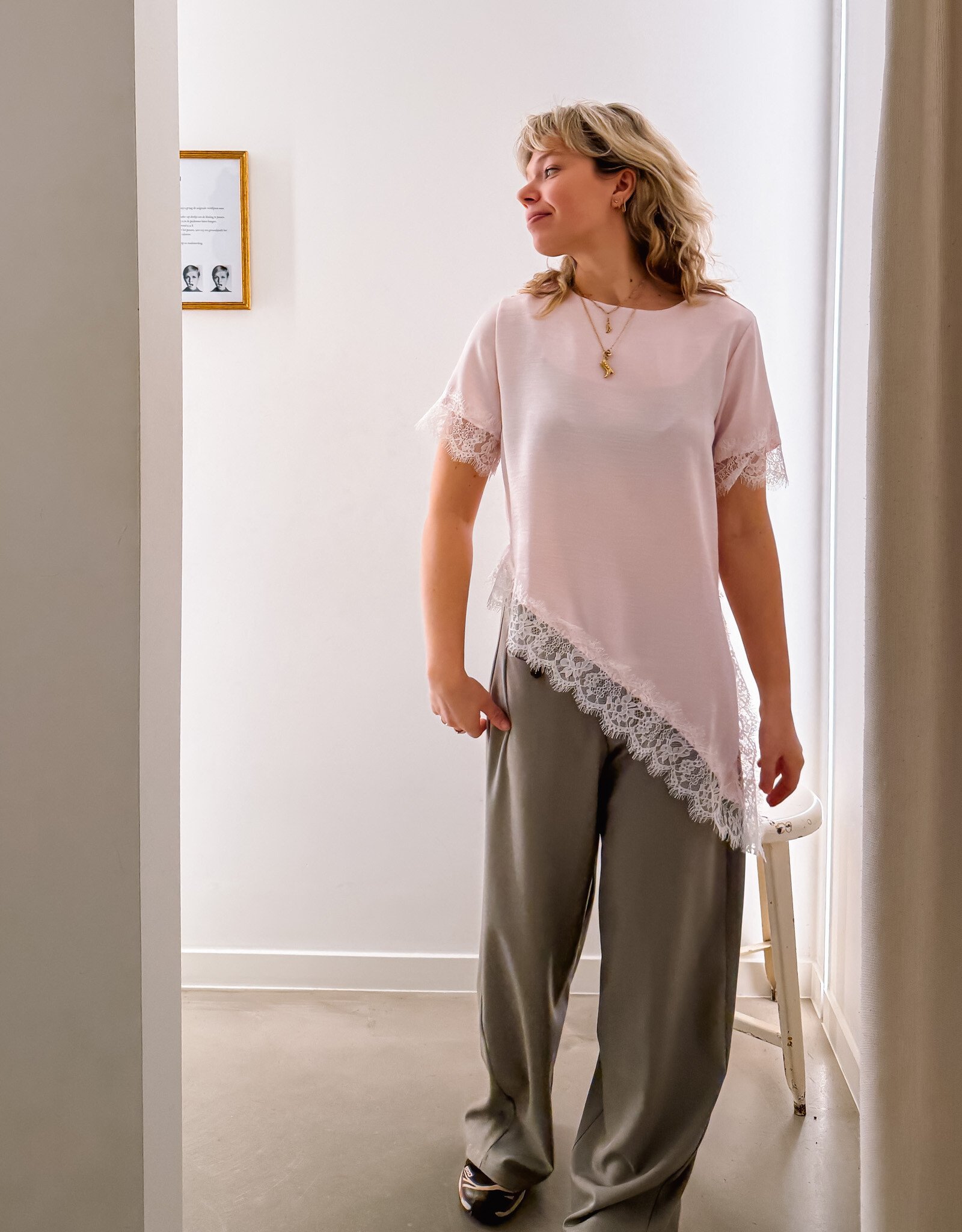 The Golden House - Garc Blouse Satin 'Axelle' - Rose - One Size