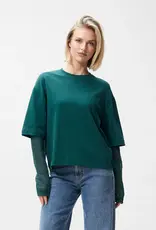 Catwalk Junkie T-Shirt Lange Mouw 'Lace Sleeves' - Sea Moss - Catwalk Junkie