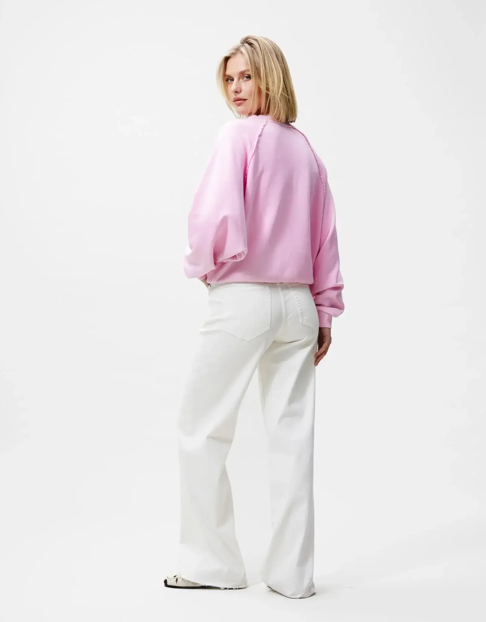 Catwalk Junkie Sweater 'V-Neck' - Fairy Tale - Catwalk Junkie