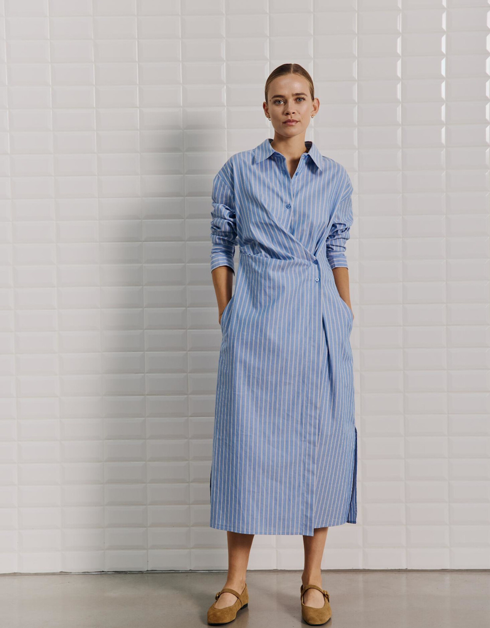 Withblack Jurk Striped 'Mesa' - Blue/Brown Pinstripe - Withblack