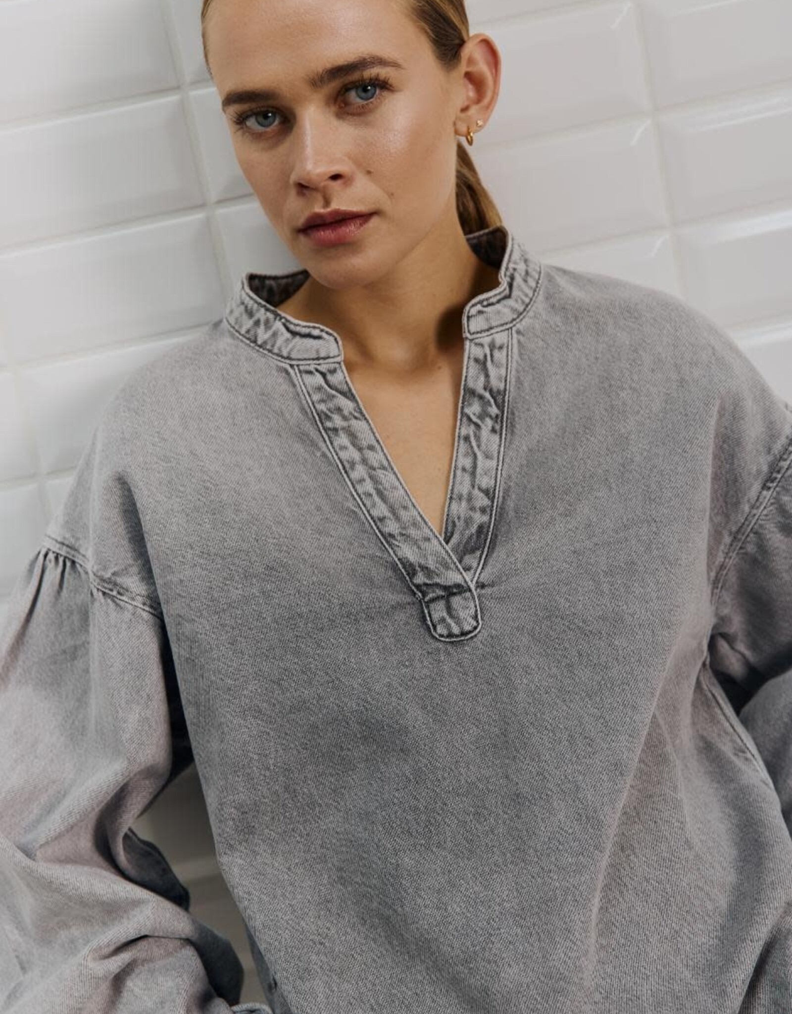 Withblack Blouse 'Penelope' - Spring Grey - Withblack