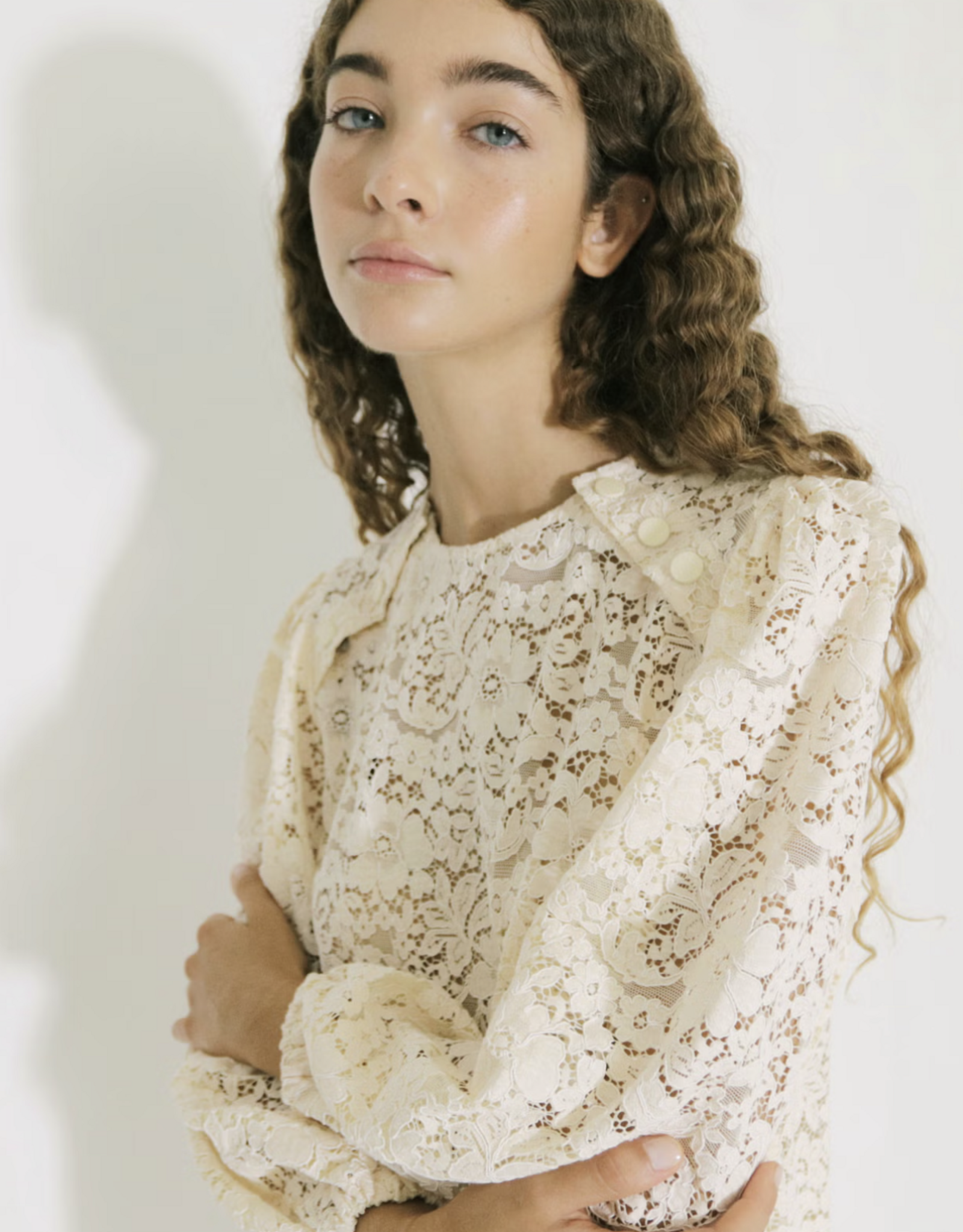 The Tiny Big Sister Blouse Lace  'Buttoned' - Light Cream - The Tiny Big Sister
