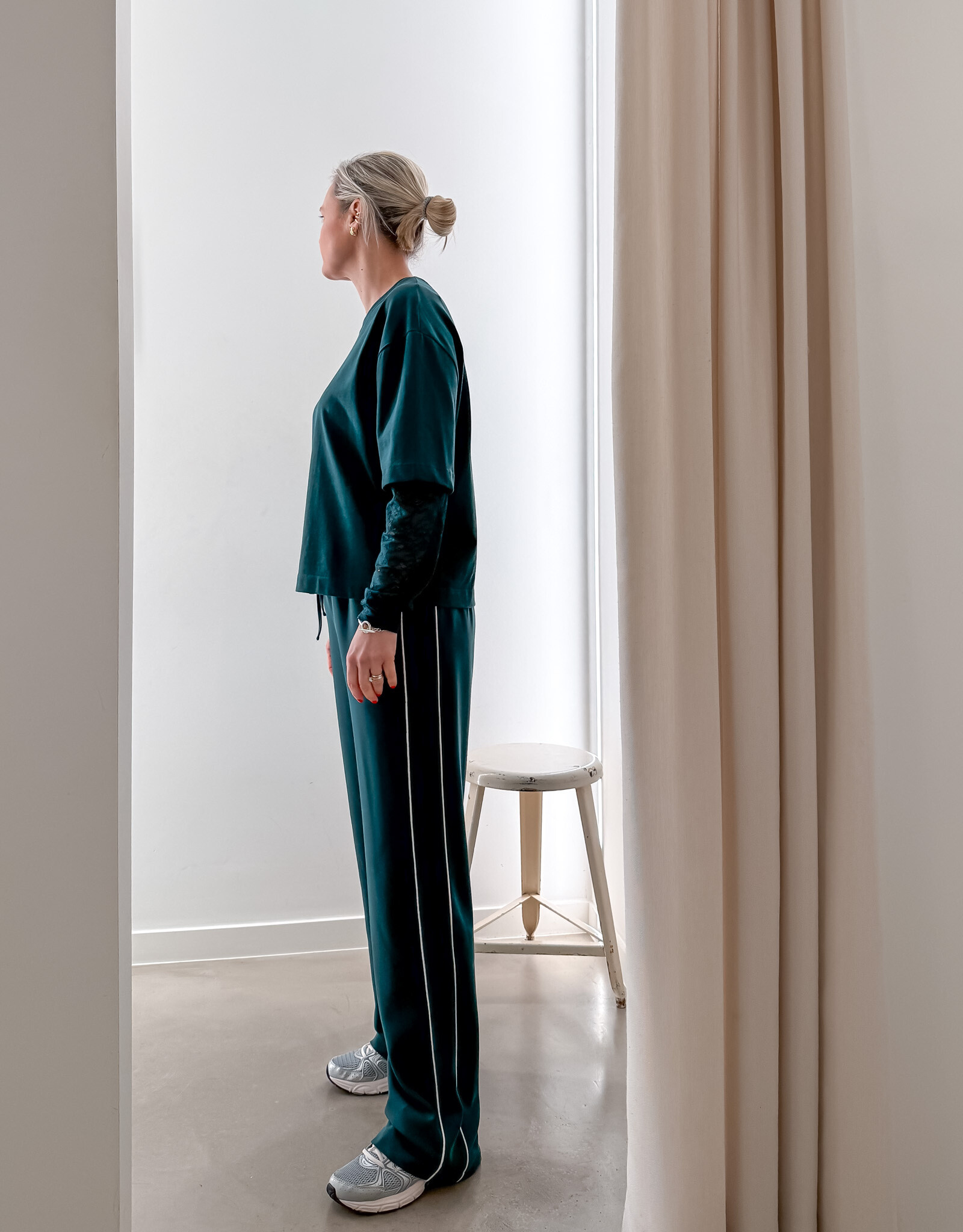 Catwalk Junkie Broek 'Tracksuit' -  Sea Moss - Catwalk Junkie