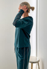 Catwalk Junkie T-Shirt Lange Mouw 'Lace Sleeves' - Sea Moss - Catwalk Junkie