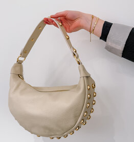 The Golden House - Giul Handtas Studs 'Ine' - Beige