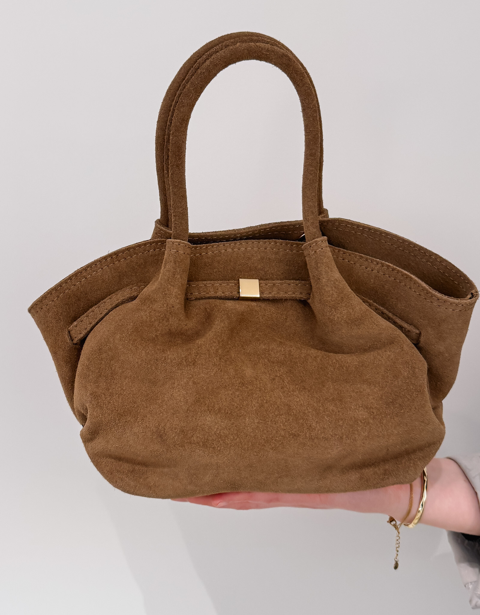 The Golden House - Giul Handtas  'Ize' - Sand