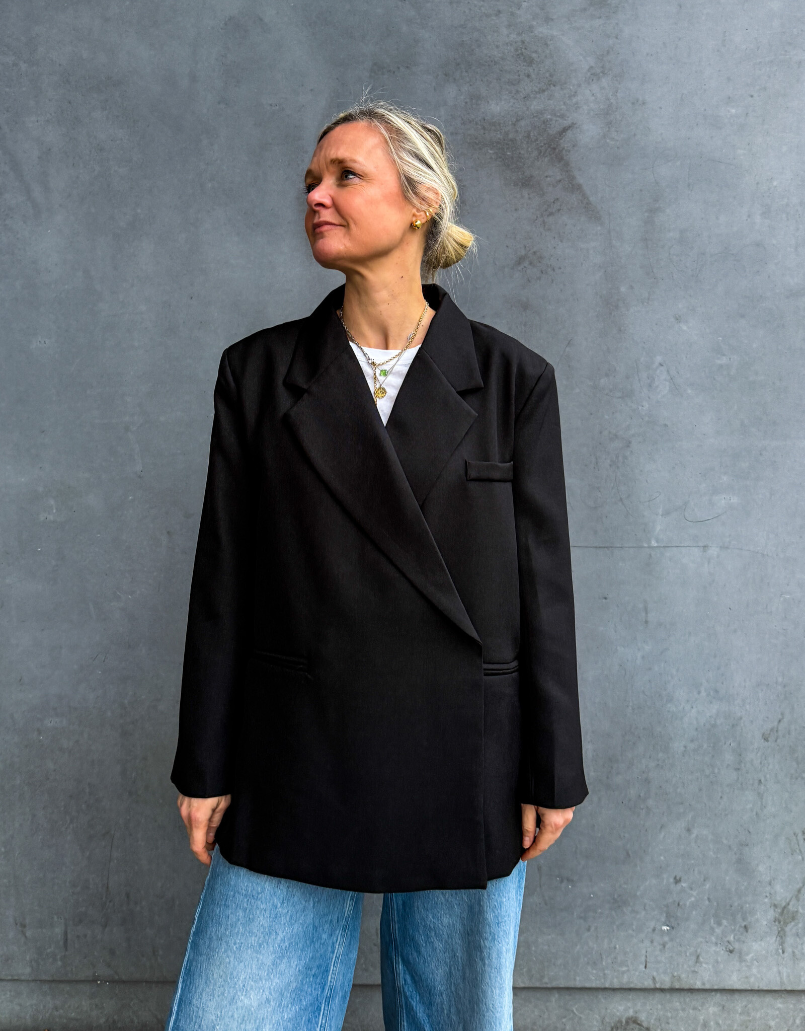 The Golden House Paris Blazer 'Carrie' - Black TU