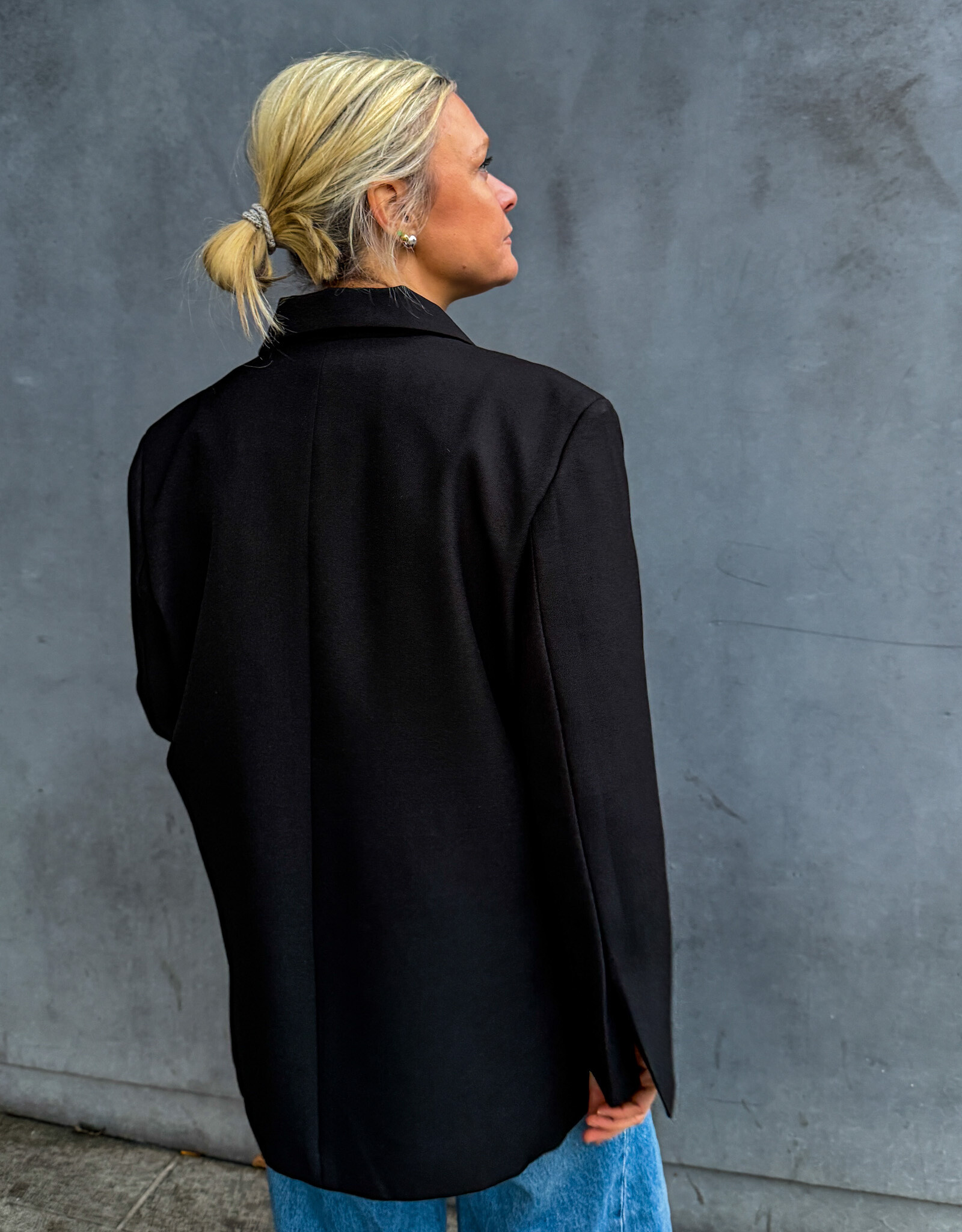 The Golden House Paris Blazer 'Carrie' - Black TU