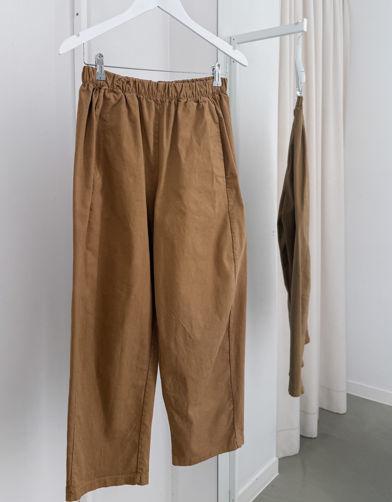 Johanna Paris Broek  'Magic' - Camel