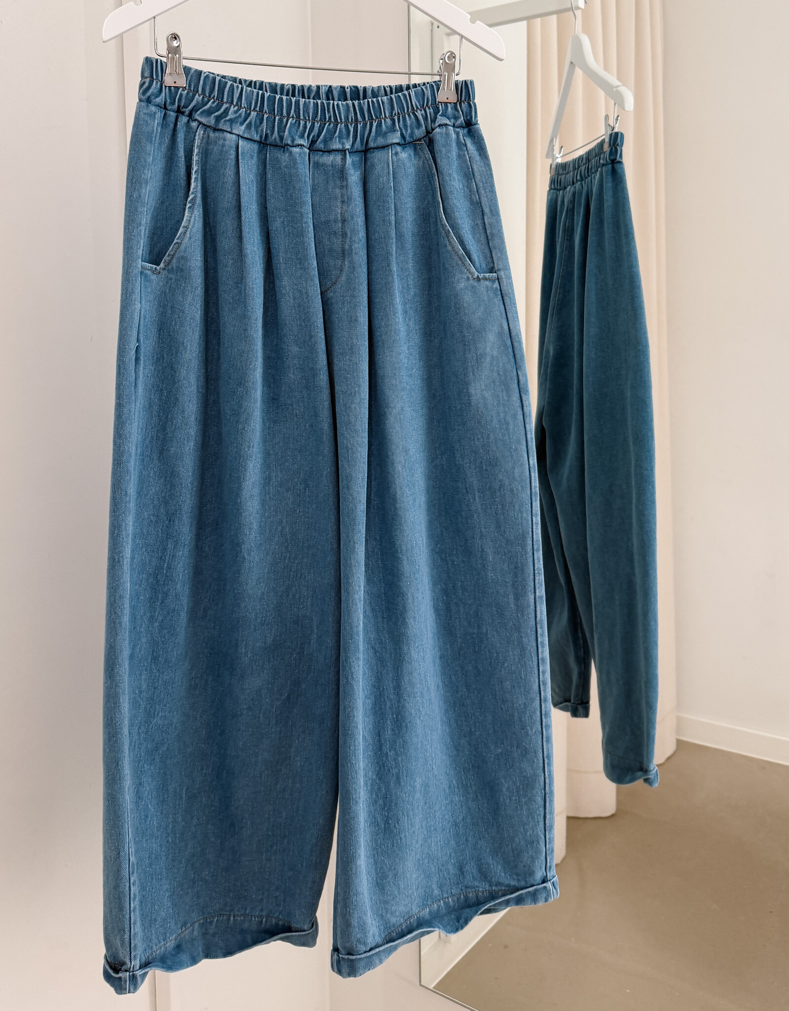 The Golden House Joh Jeans Wide 'Mindy' - Demin Blue -  TU