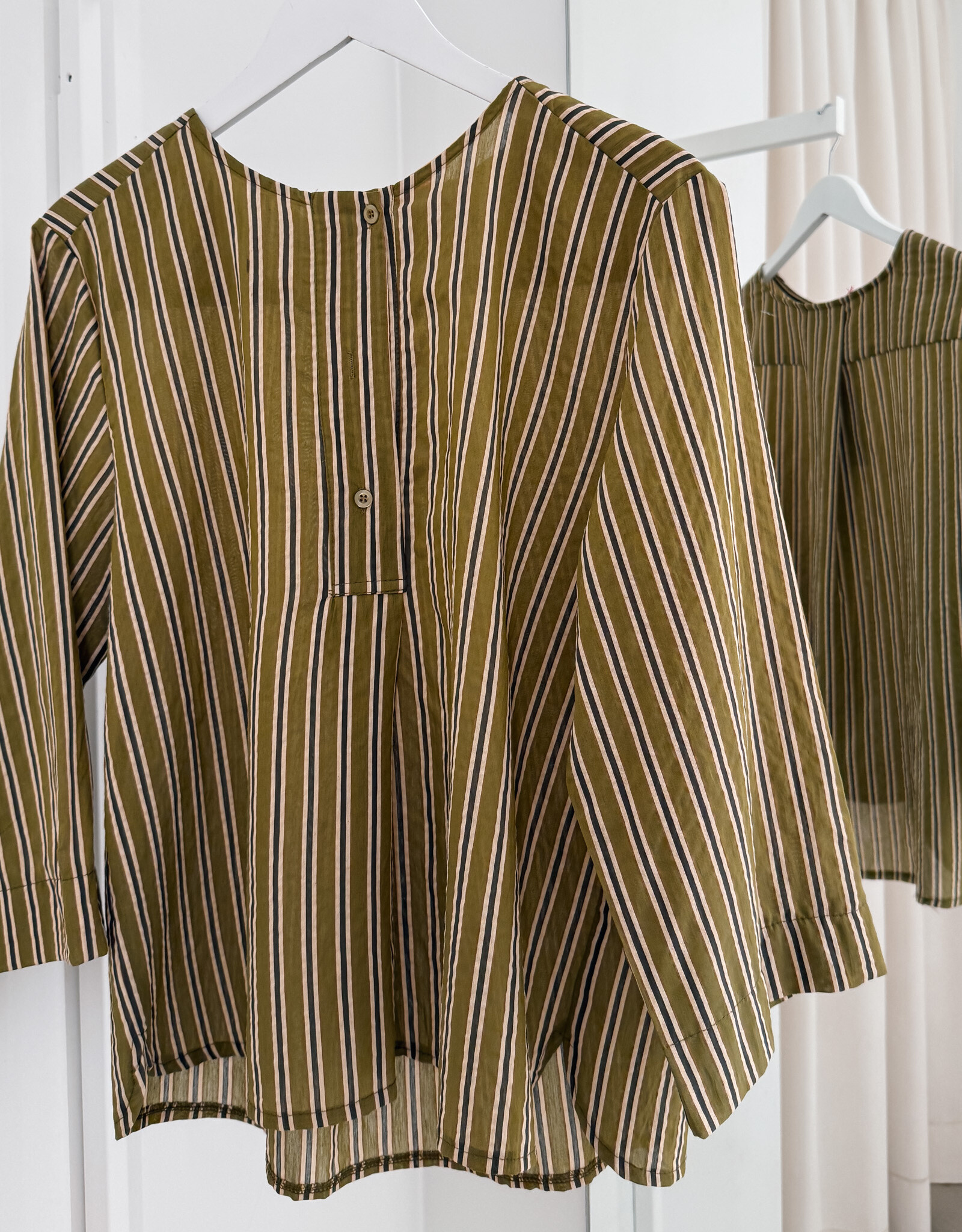 The Golden House Joh Blouse 'Friedl' - Kaki