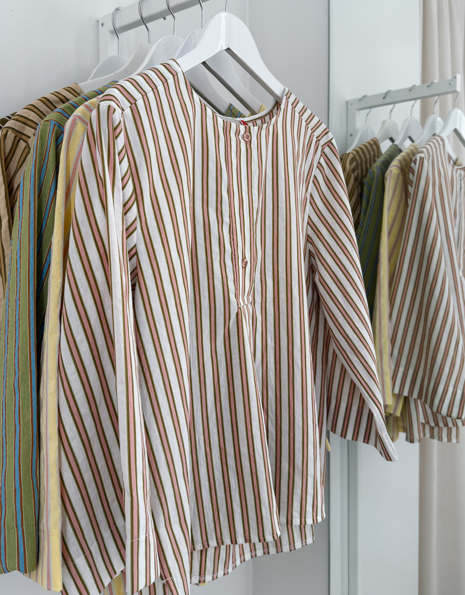 The Golden House Joh Blouse 'Friedl' - Lime  - One Size