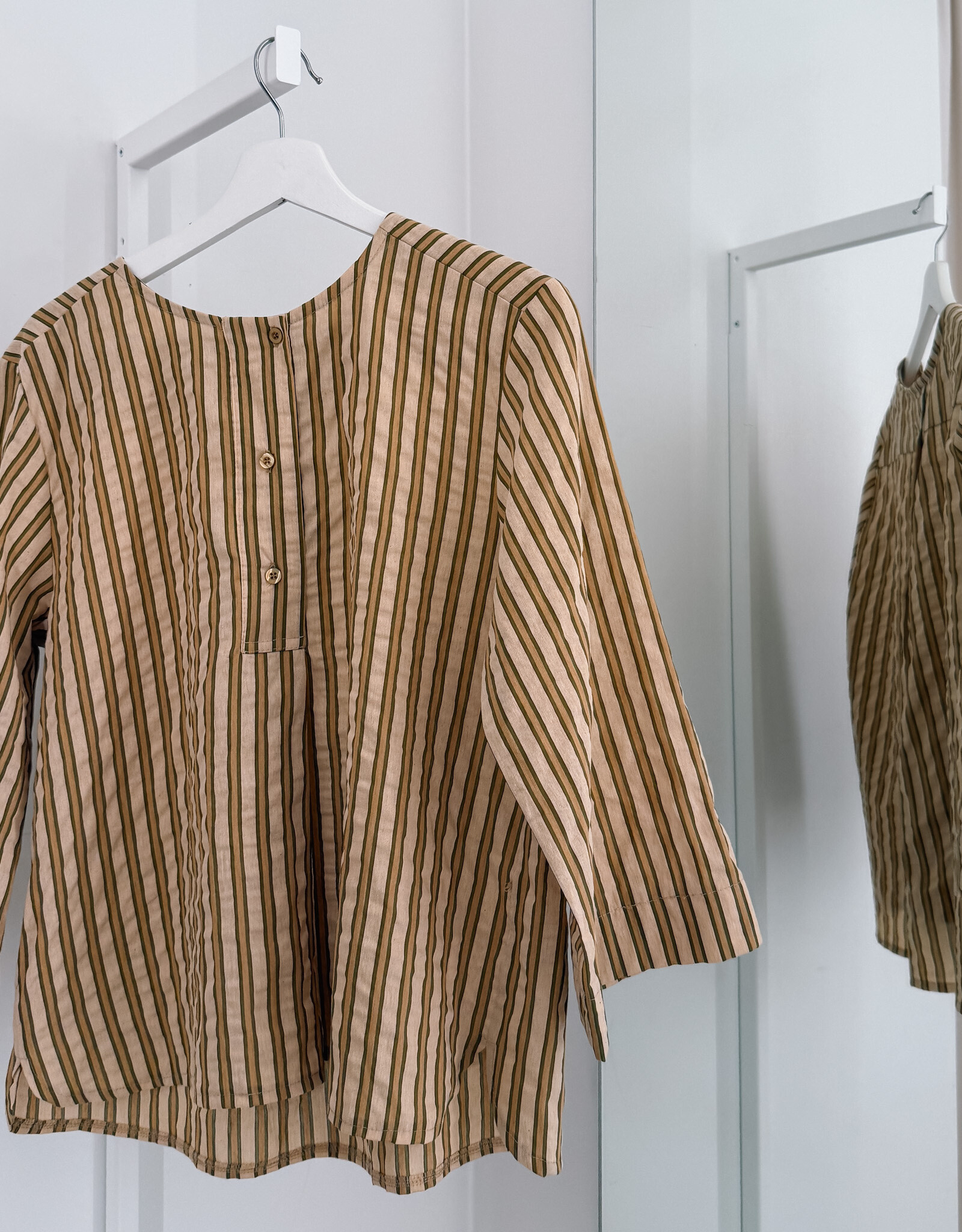 The Golden House Joh Blouse 'Friedl' - Camel  - One Size