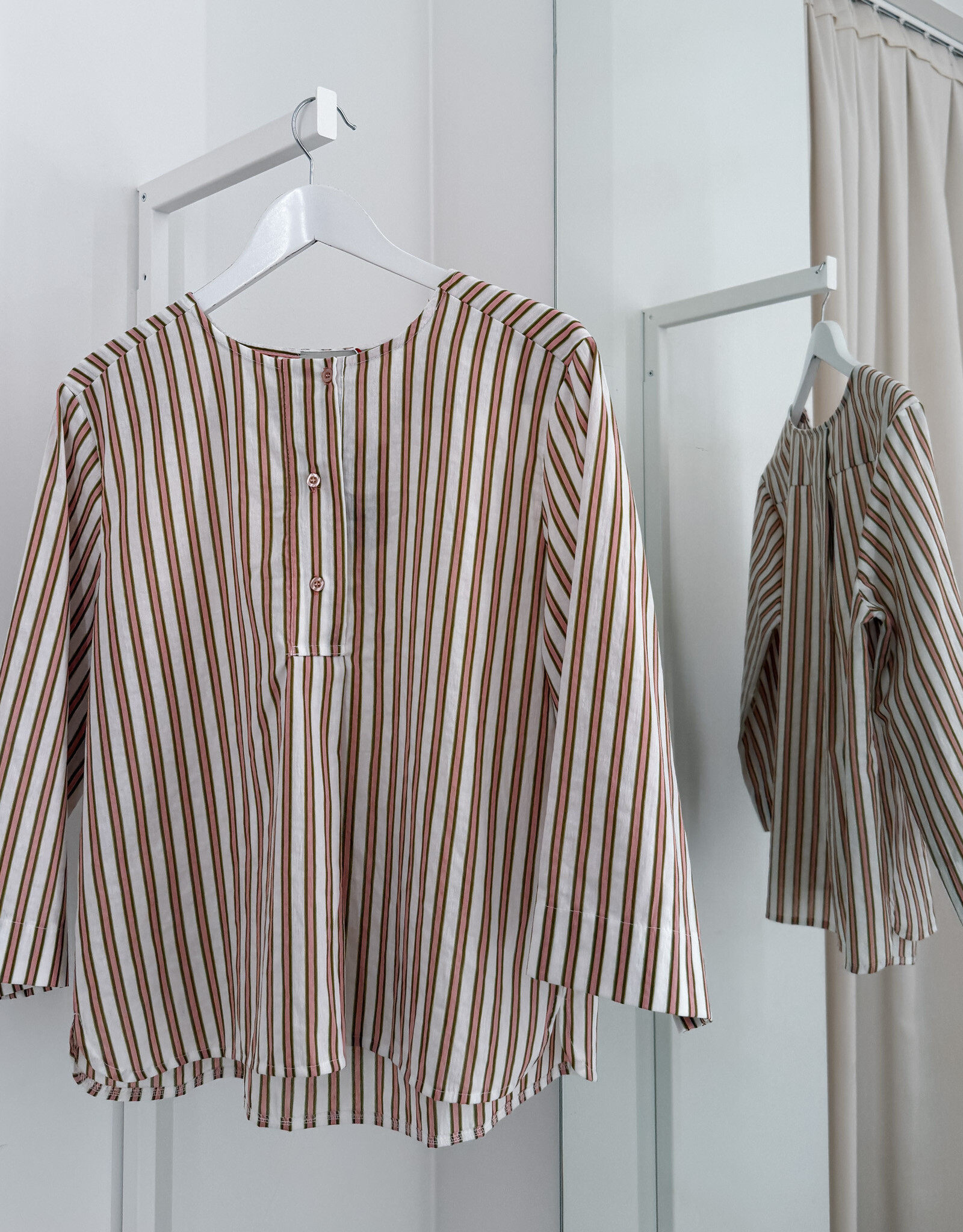 The Golden House Joh Blouse 'Friedl' - Rose  - One Size