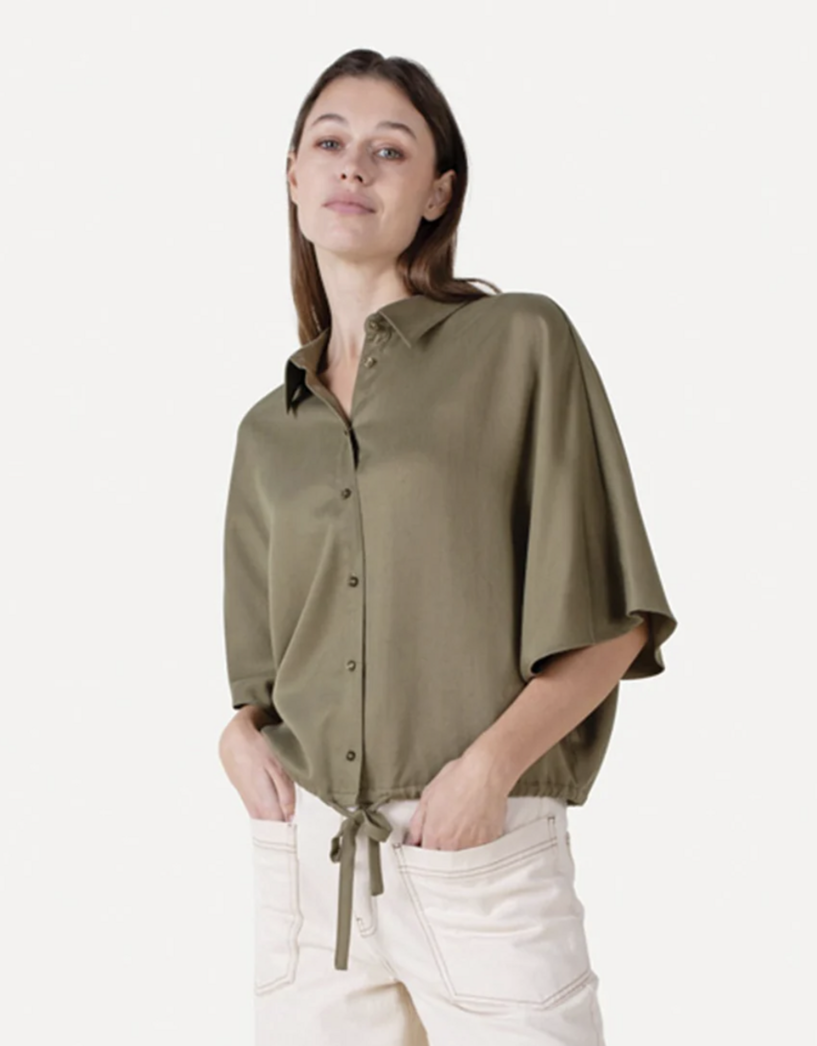 Another Label Blouse 'Rlia' - Martini Olive - Another-Label
