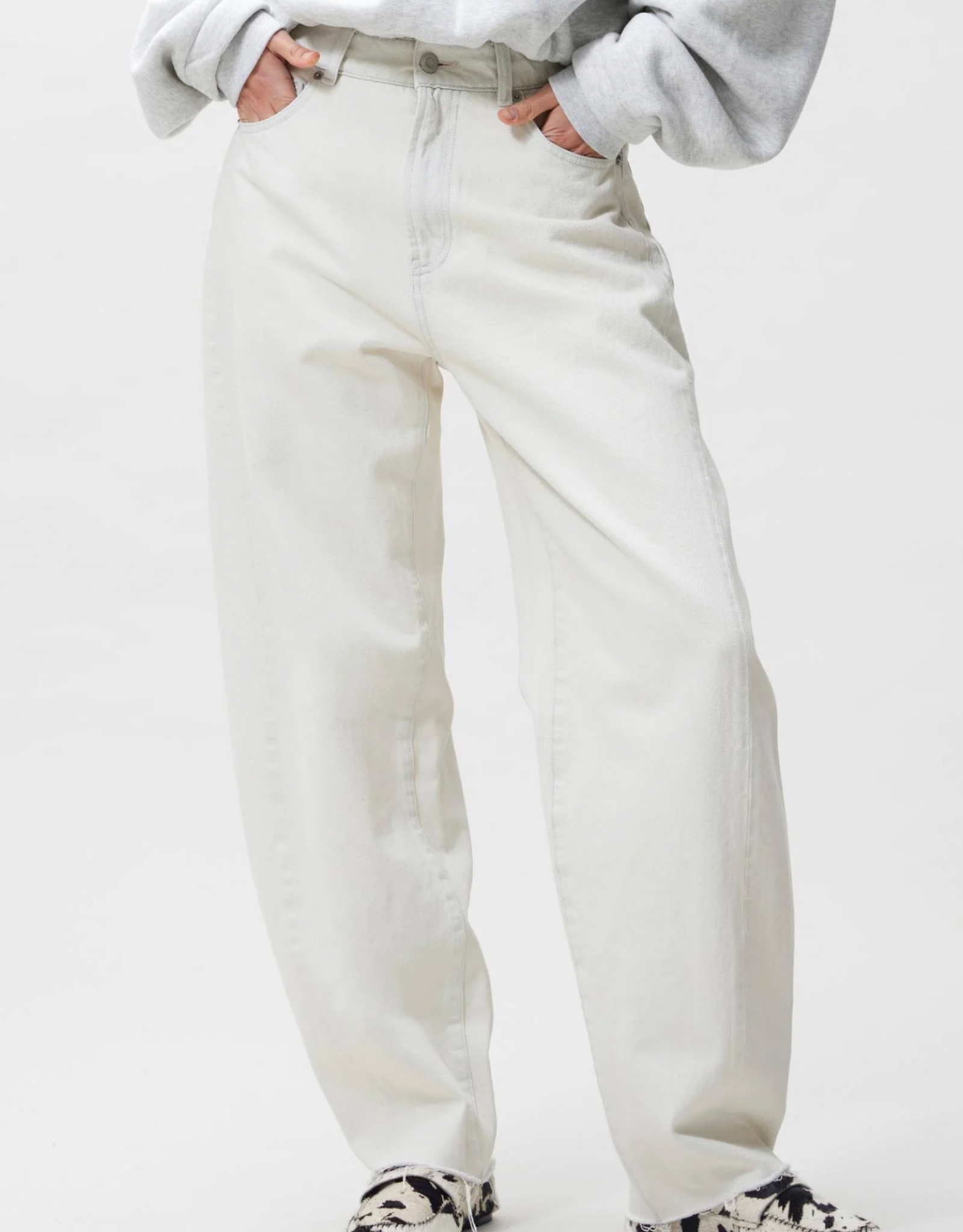 Catwalk Junkie Jeans Barrel 'Super' - Bone - Catwalk Junkie