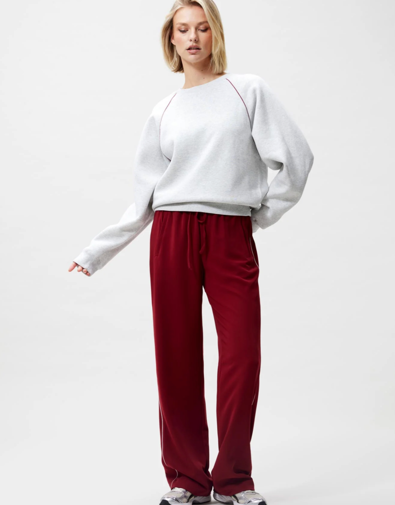 Catwalk Junkie Sweater 'Graphic With Piping' - Light Grey Melange - Catwalk Junkie