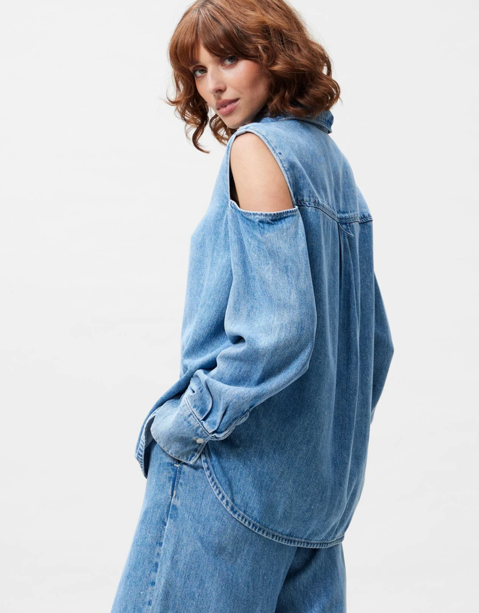 Catwalk Junkie Blouse Denim 'Open Shoulder' - Blue - Catwalk Junkie