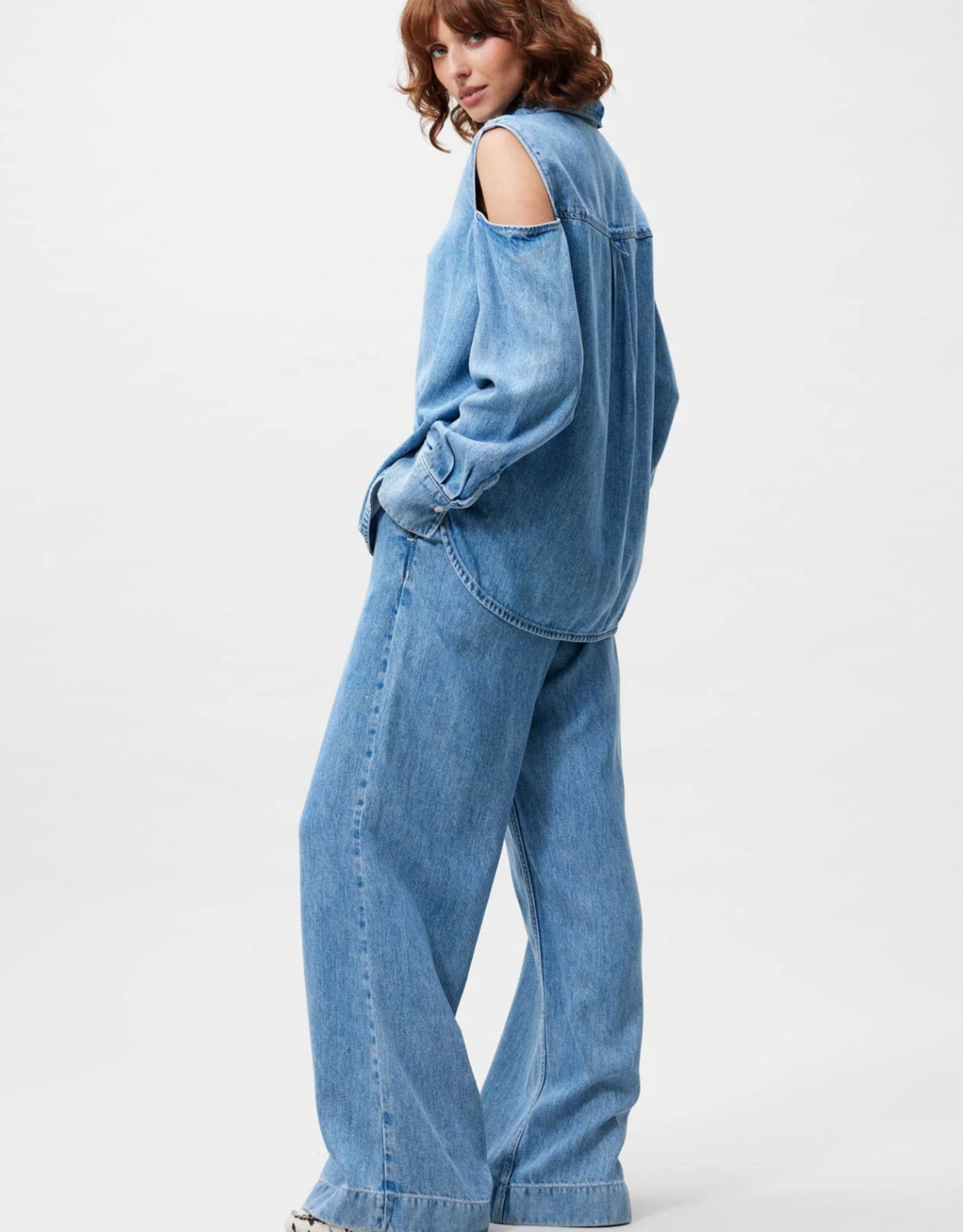 Catwalk Junkie Blouse Denim 'Open Shoulder' - Blue - Catwalk Junkie