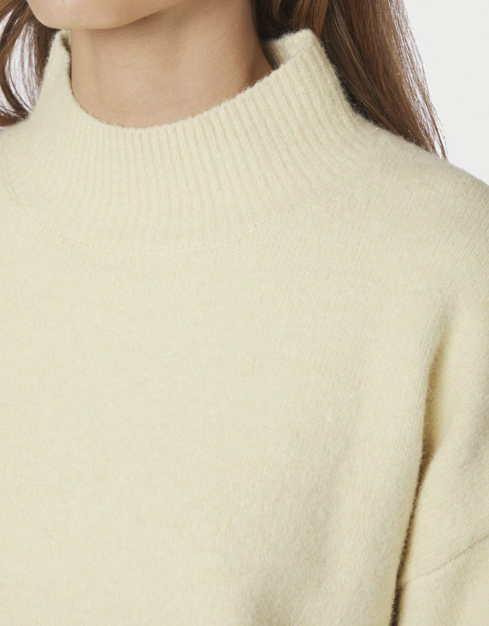 Pull 'Paulina' - Butter Yellow - Neo Noir