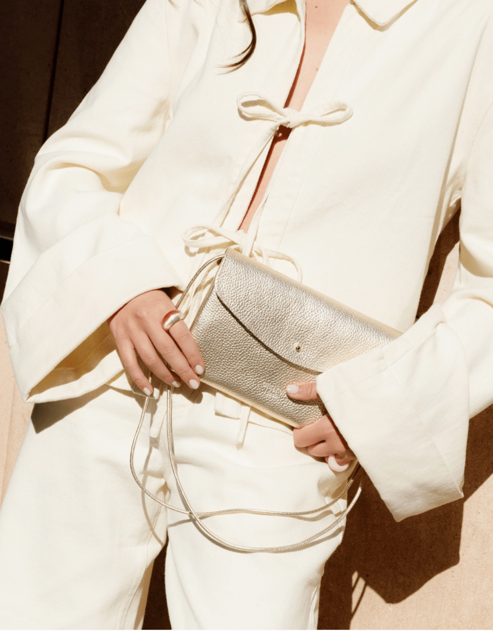 Anne Kurz Clutch Metallic - Lavanta