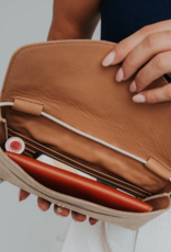 Anne Kurz Clutch Metallic - Lavanta