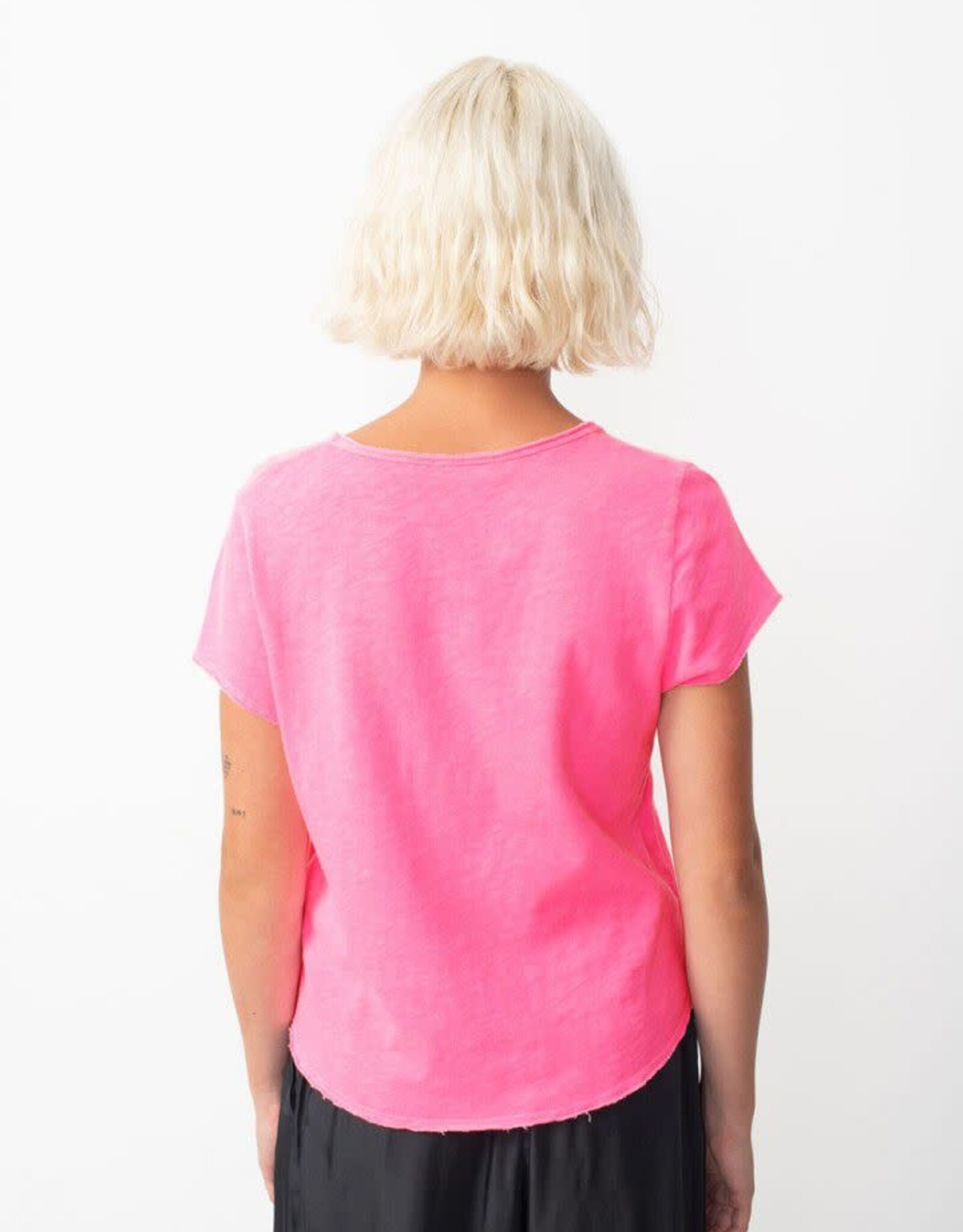 American Vintage T-Shirt V-Hals 'Sonoma' - Pink Acid Fluo - Son02AG - American Vintage