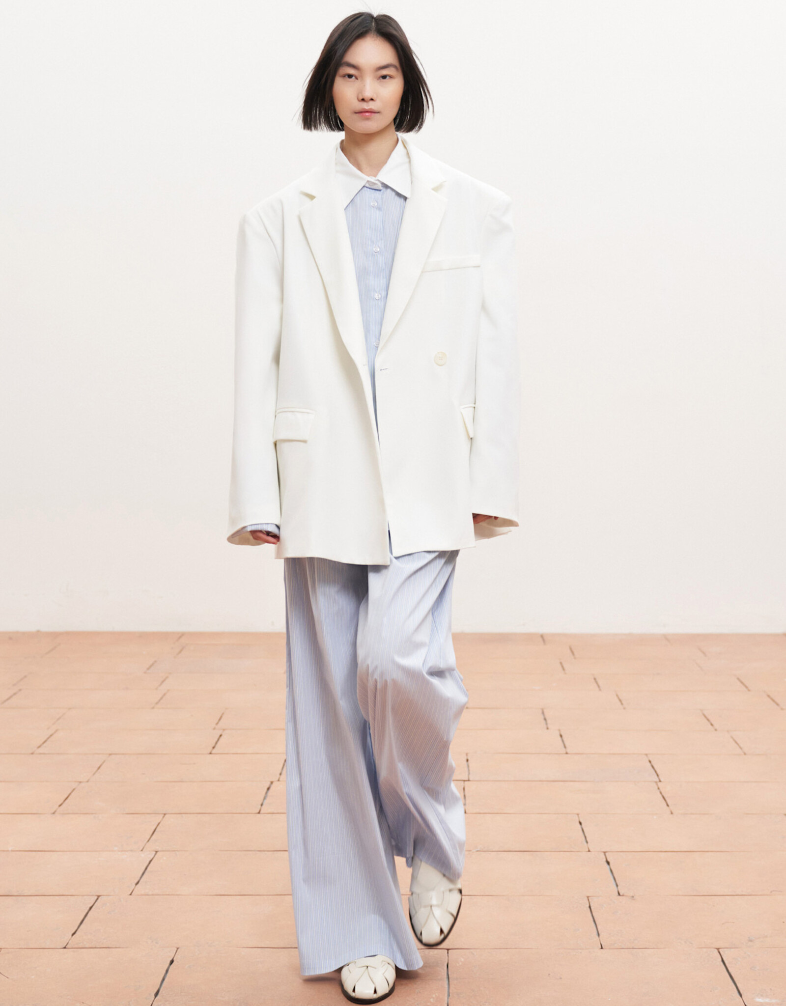 The Golden House Lum Blazer 'Karlijn' - White TU