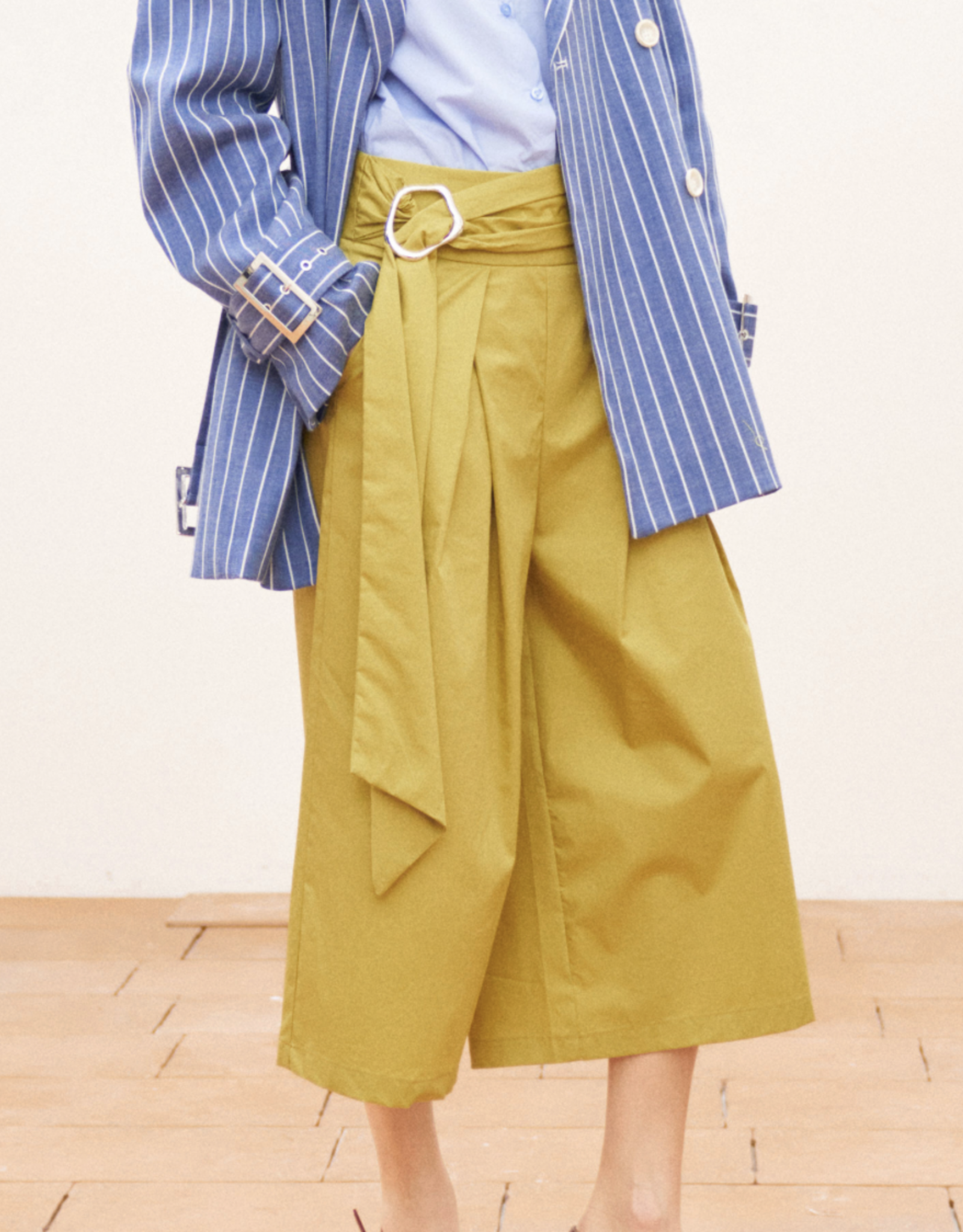 The Golden House Lum Bermuda 'Izzy' - Verde Olive