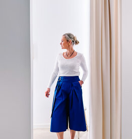 The Golden House Lum Bermuda 'Izzy' - Electrique Blue