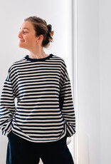 The Golden House Mom T-Shirt Long Sleeve 'Otie' - Navy/White TU